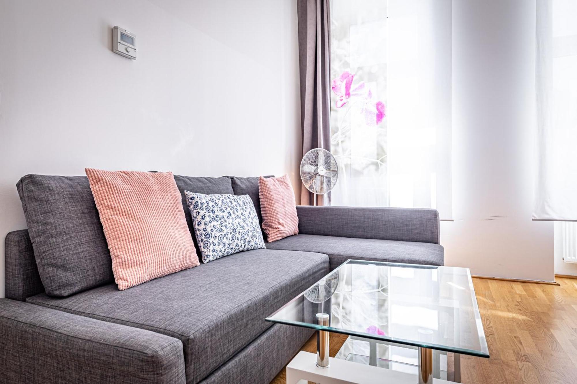 Ley Apartments Wien Rum bild