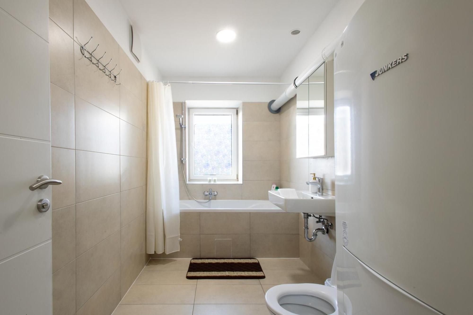 Ley Apartments Wien Rum bild